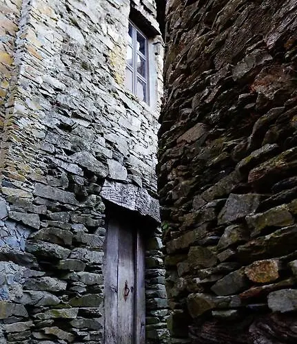 Casa Da Quelha Chas de Egua